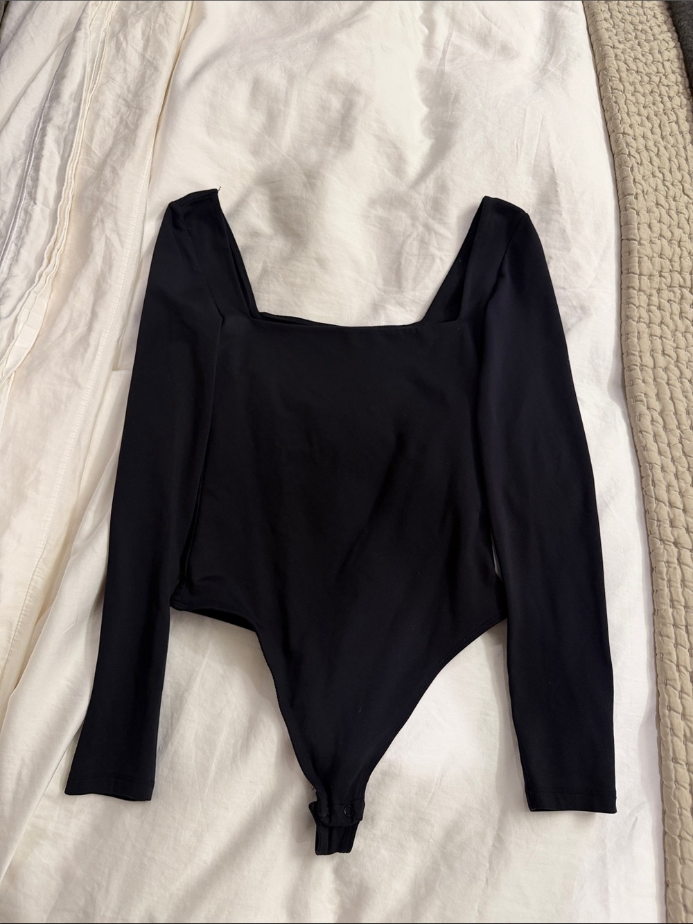 Babaton Black Square Neck Long Sleeve Bodysuit